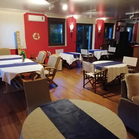 Casa Buda Conors & Boutique 3* Foz