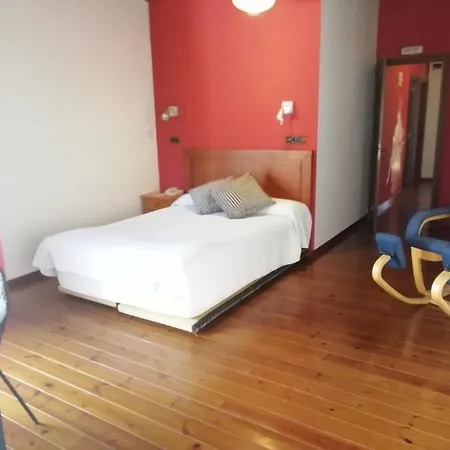 Casa Buda Conors * フォス