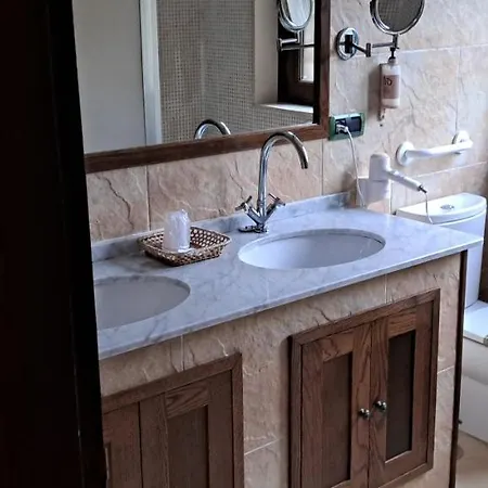 Affittacamere Casa Buda Conors & Boutique