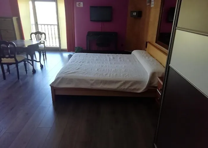 Casa Buda Conors & Boutique